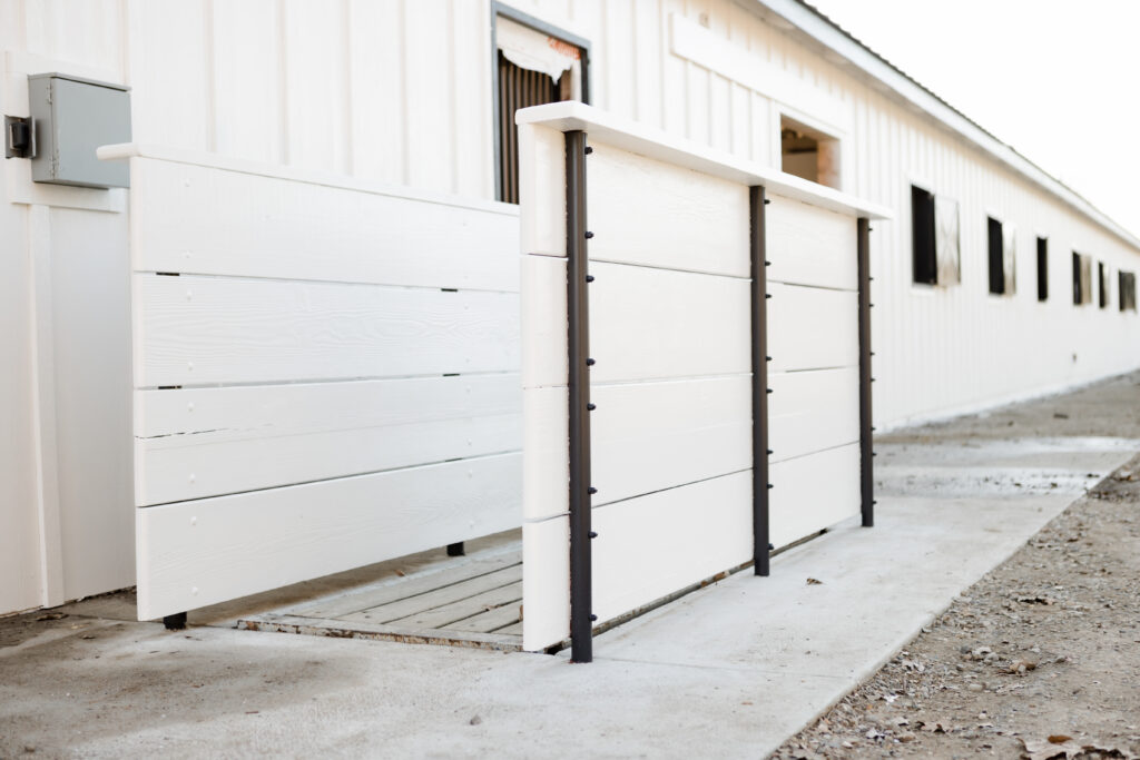 Kingfisher Farms Equine Scale